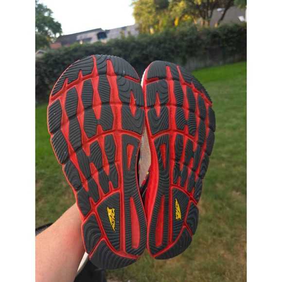 Altra Torin 6 Men's Red White Black Running Athletic Sneakers - Picture 9 of 10